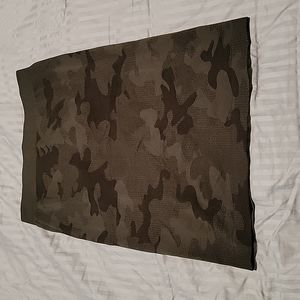 Kurve, XS/M, Tube Top, Camo Green